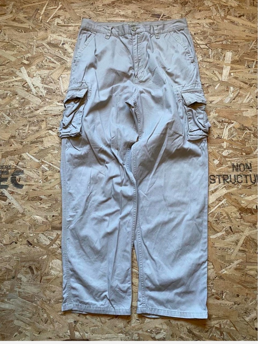 Men's Light Beige Cargo Pants with Multi-Pocket Utility